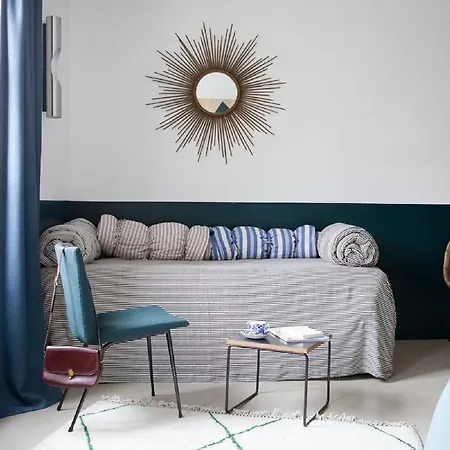 Henriette 3* Parigi