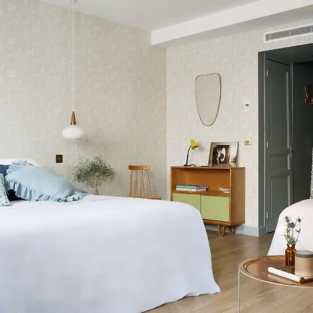 Henriette Hotel