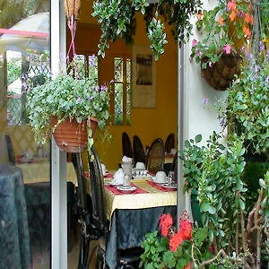 Henriette 3* Parigi