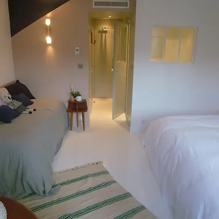 Henriette Hotel