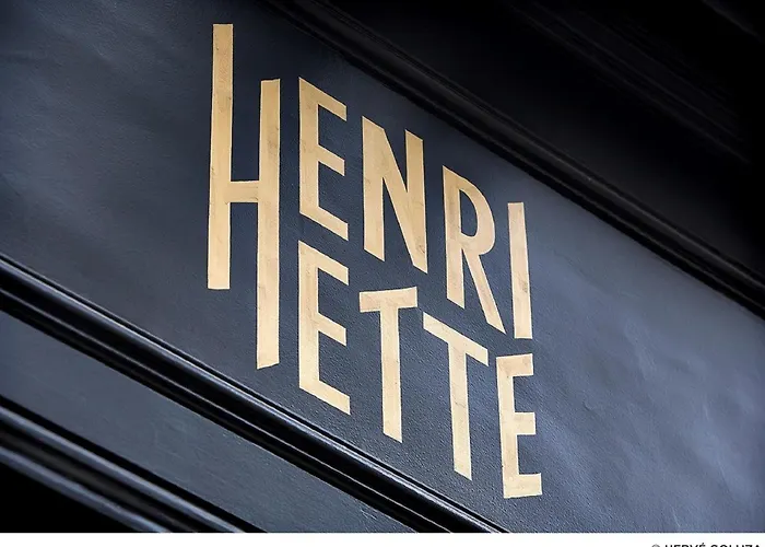 Henriette Hotel