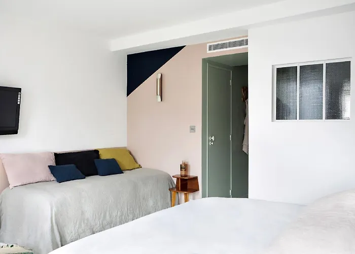 Henriette Hotel