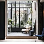Henriette Hotel