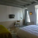 Henriette Hotel