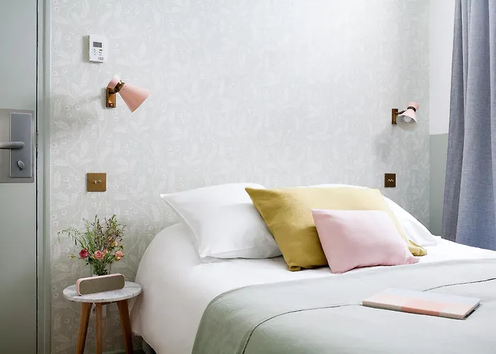 Hotell Henriette 3*