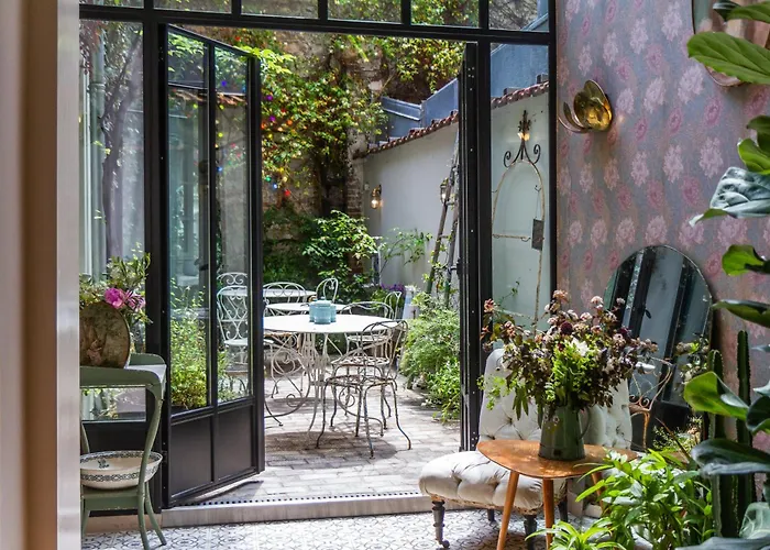 Henriette Hotell Paris